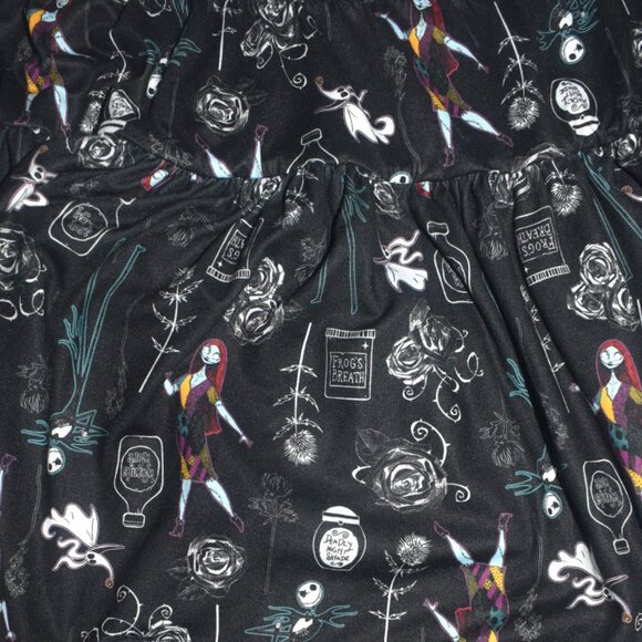 Disney The Nightmare Before Christmas Tiered Skirt Goth Mini Plus Size 2 2X - Picture 4 of 9